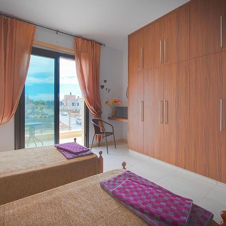 Kolderen Coral Bay 3 Apartment Ngoại thất bức ảnh
